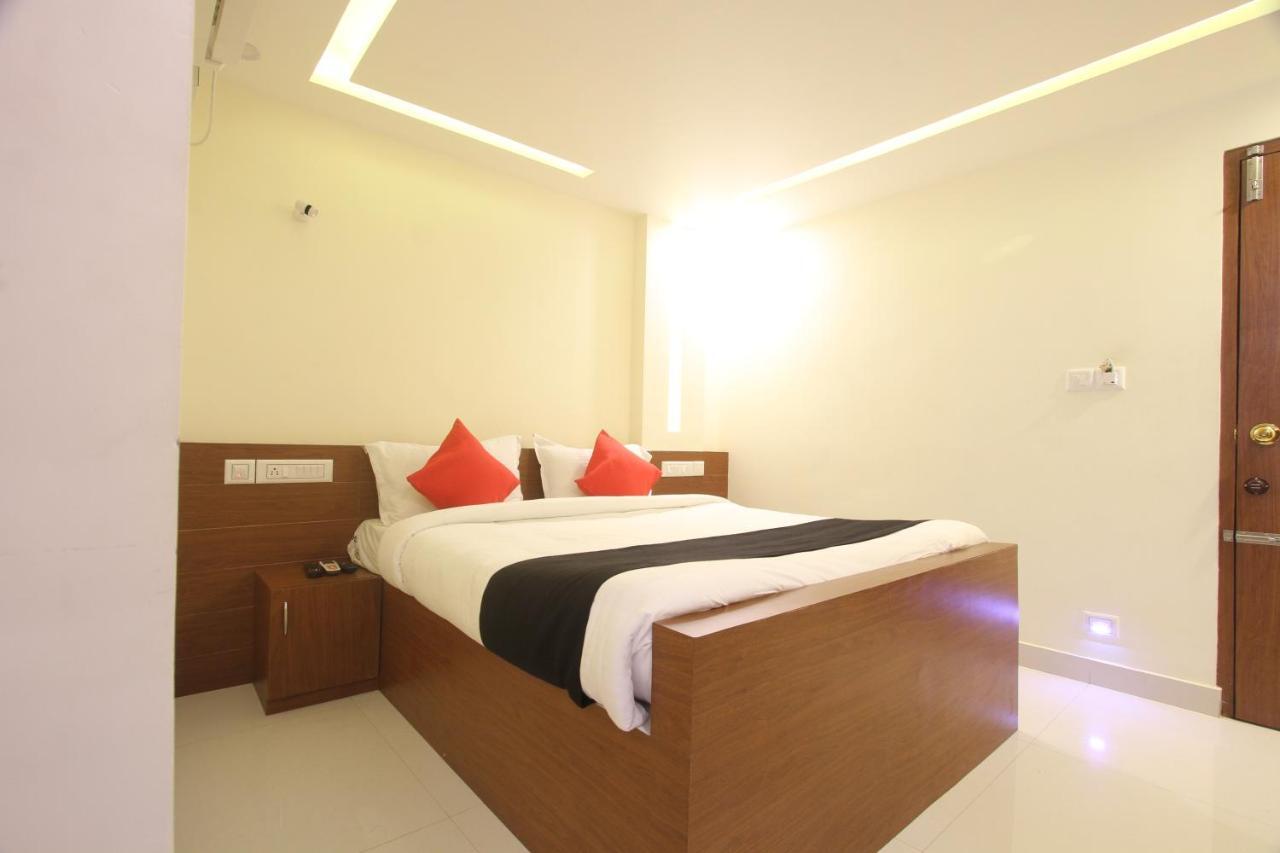 Divines Business Hotel Kuzhittura Εξωτερικό φωτογραφία