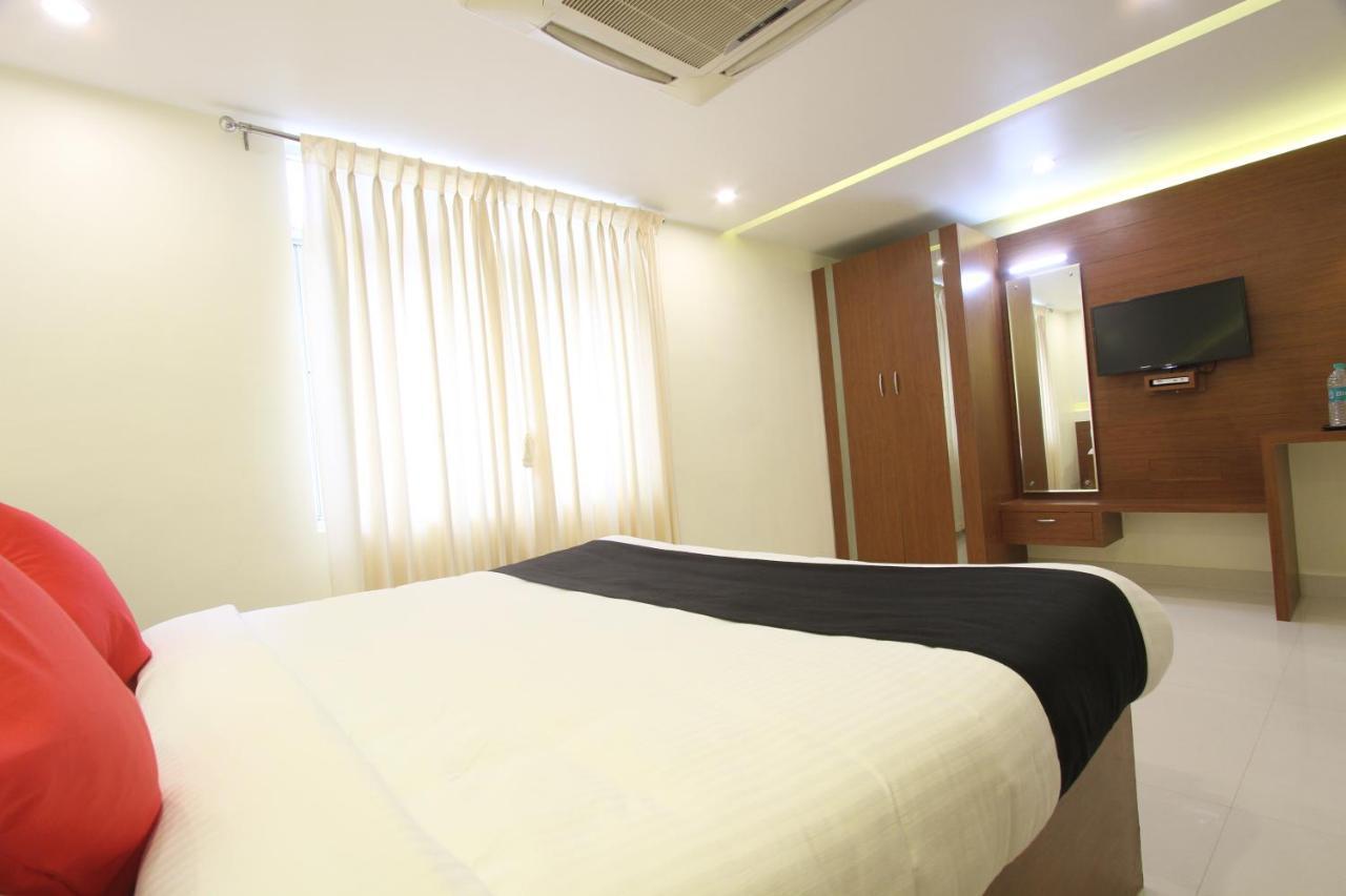 Divines Business Hotel Kuzhittura Εξωτερικό φωτογραφία