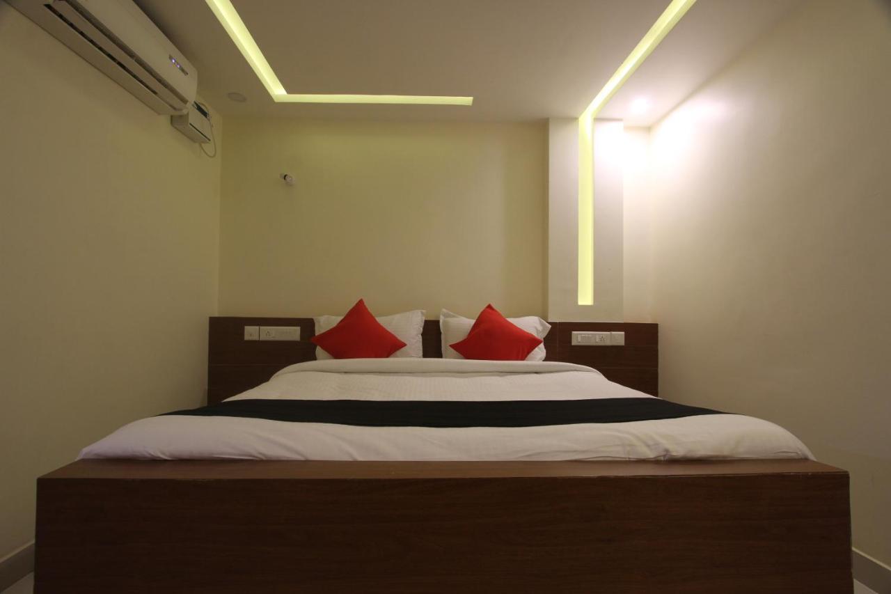 Divines Business Hotel Kuzhittura Εξωτερικό φωτογραφία