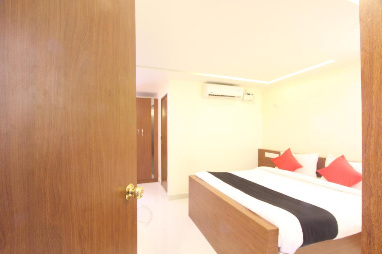 Divines Business Hotel Kuzhittura Εξωτερικό φωτογραφία